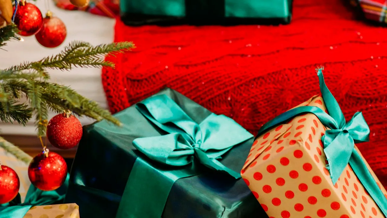 クリスマスせどりの仕込みは今が最後：10月に確保すべき商材と梱包準備