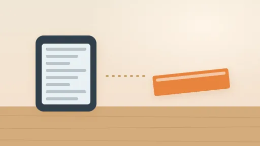 スマホに表示された大量の情報と、机に置かれた1冊の本を対比したイメージ。断片より体系のほうが遠回りに見えて近道